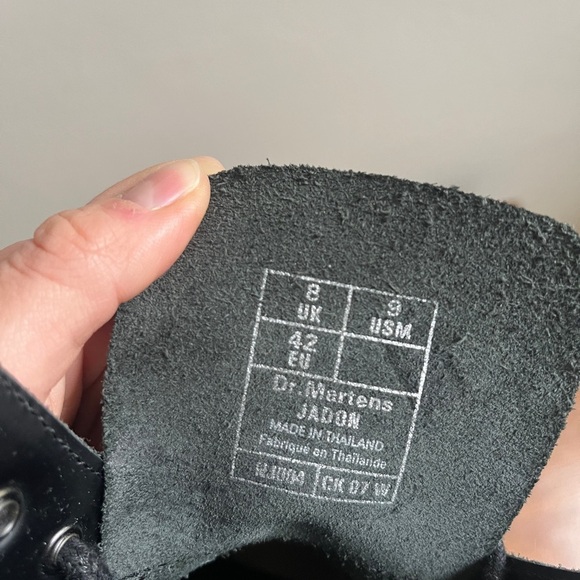 Dr. Marten Jadon Boot Smooth Leather Platforms in Black - Picture 7 of 9